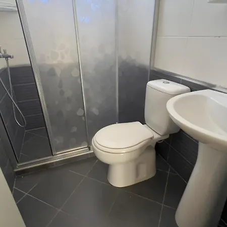 Caesar Apartment *